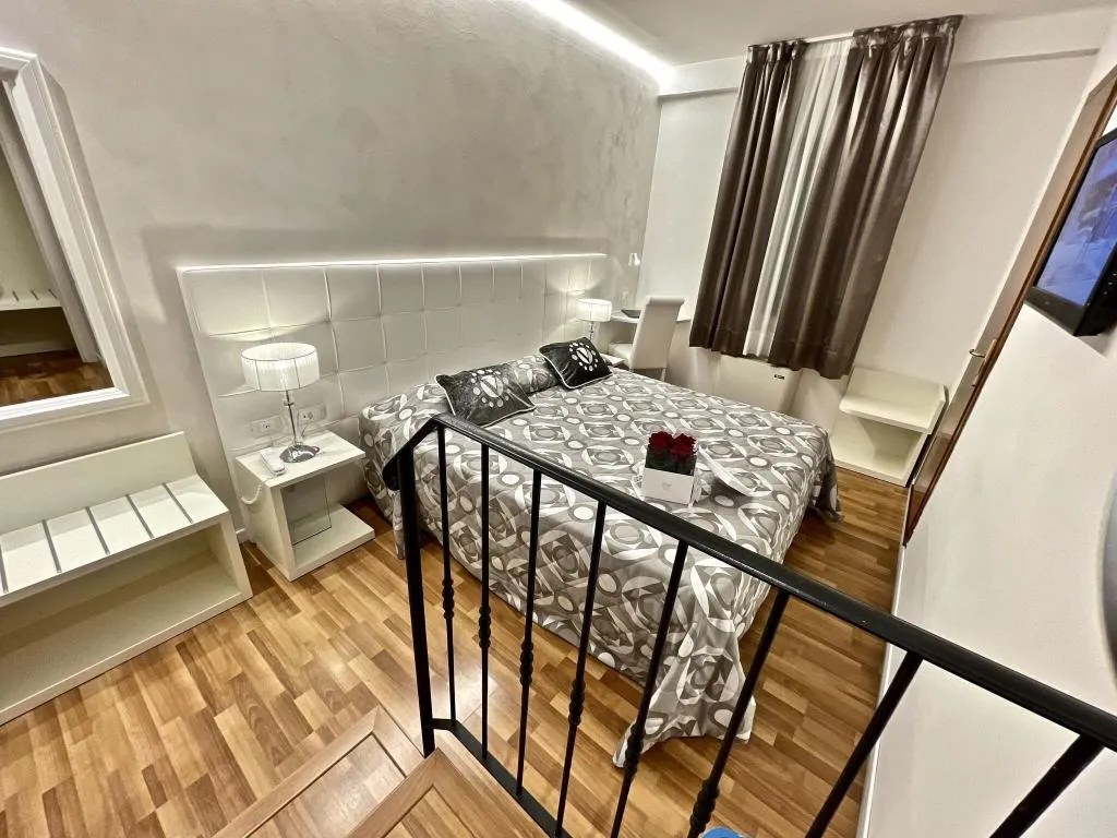 DOUBLE STANDARD Room, Hotel Al Vivit, Venice