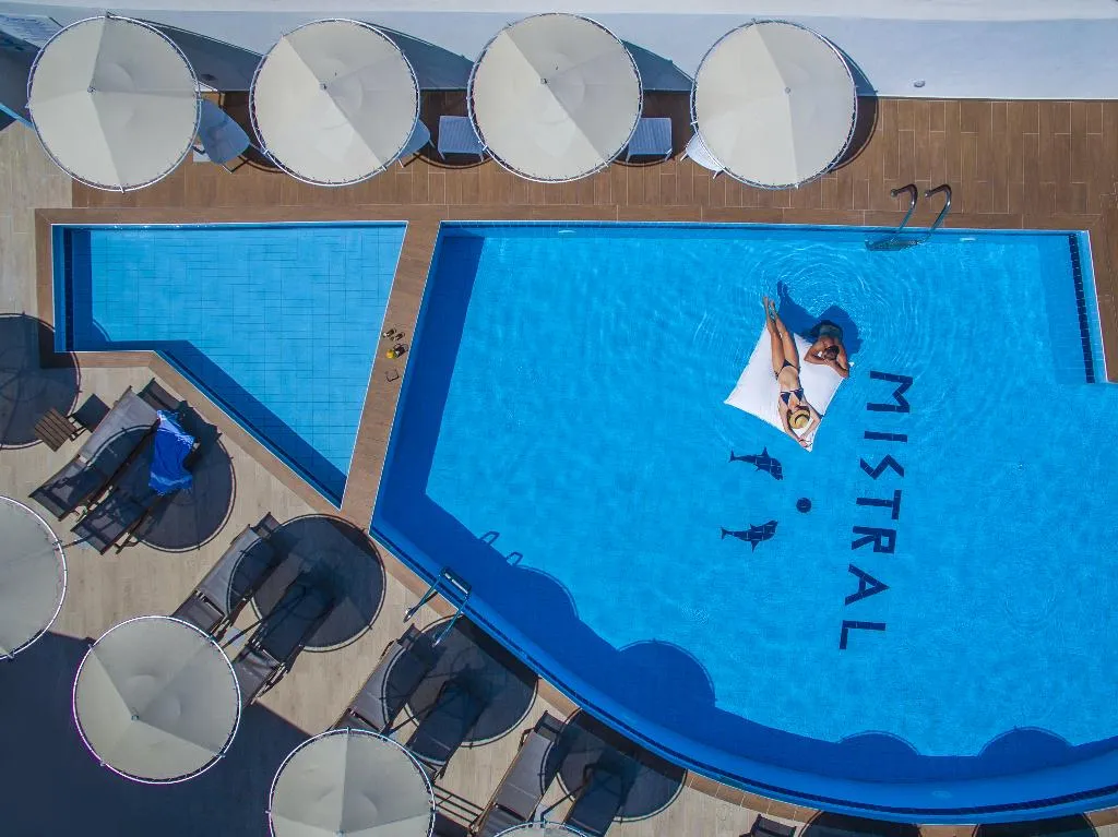 Pool, Mistral Mare, Crete