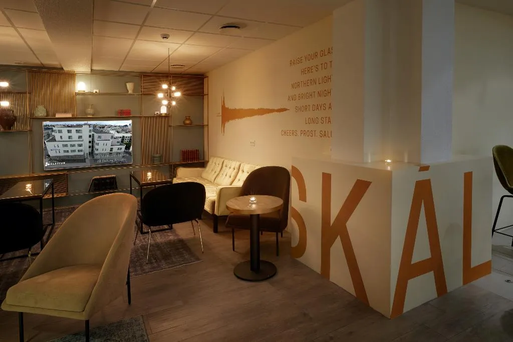 Bar, Hotel Klettur, Reykjavik