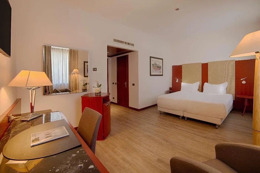 DOUBLE STANDARD Room, NH Palermo, Palermo