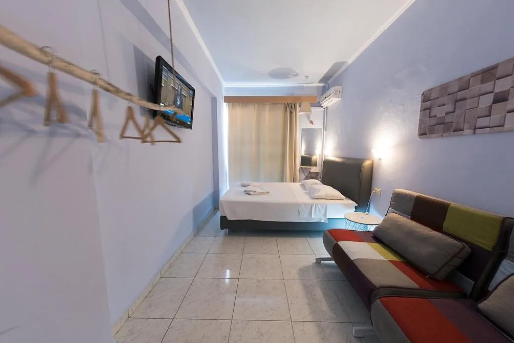 QUADRUPLE ONE BEDROOM ONE BATHROOM Room, Parthenon, Rhodes
