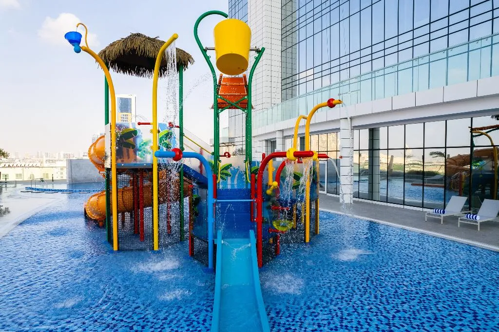 Pool, Movenpick Jumeirah Village Triangle, Dubai