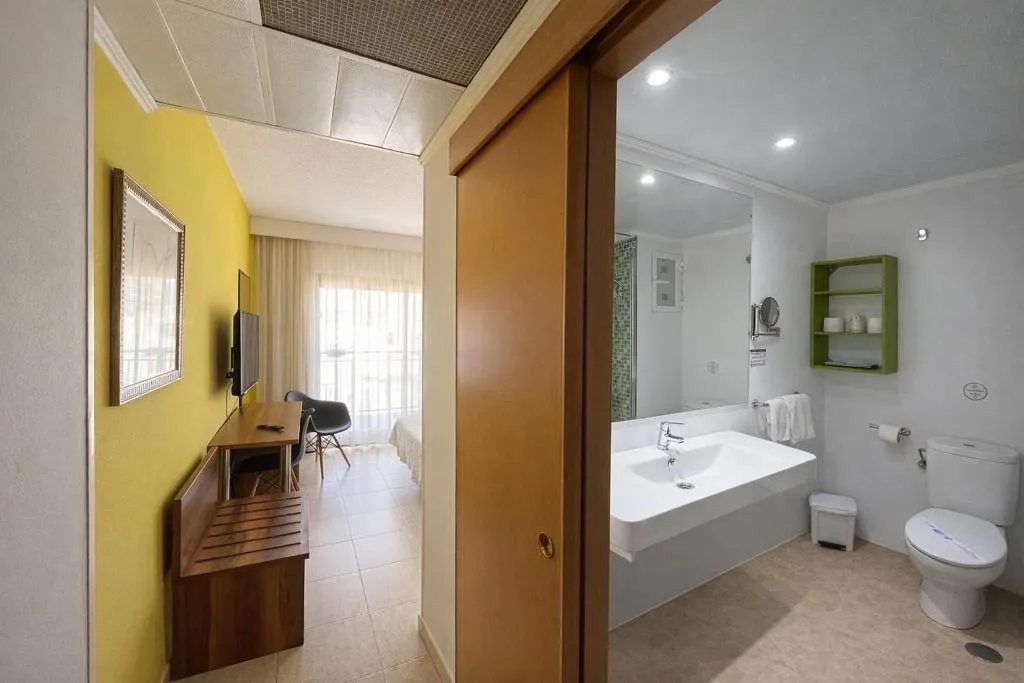 Double or Twin STANDARD Room, Prince Park Hotel, Costa Blanca