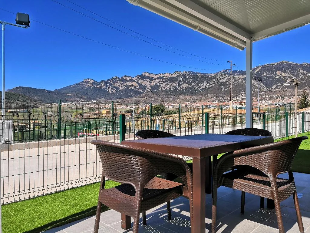 MOBILE HOME TWO BEDROOMS ONE BATHROOM Room, Berga Resort - The Mountain - Wellness center -SPA, Barcelona