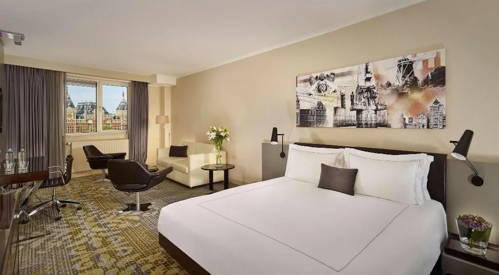 DOUBLE EXECUTIVE CANAL VIEW Room, Park Plaza Victoria Amsterdam, Amsterdam