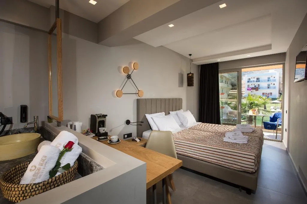 Double or Twin SUPERIOR Room, Palmera Beach Hotel & Spa, Crete