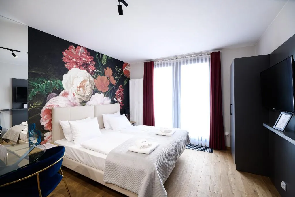 STUDIO SUPERIOR Room, Aparthotel Inspire Miodova Residence, Krakow