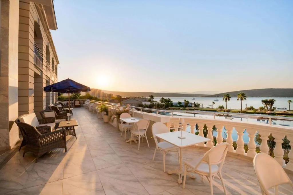 Terrace, Dolce By Wyndham Cesme Alacati, Izmir