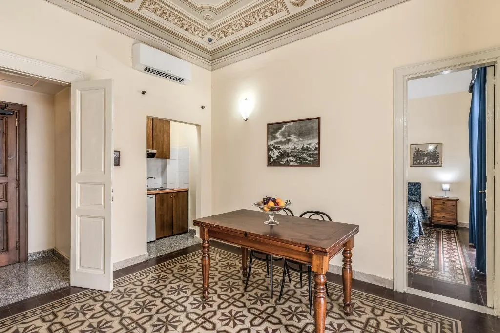 DOUBLE STANDARD Room, Residence La Residenza, Catania