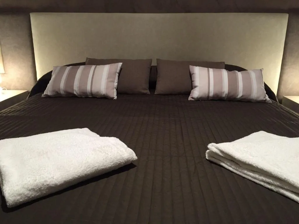 Room, Dormi A Roma, Rome