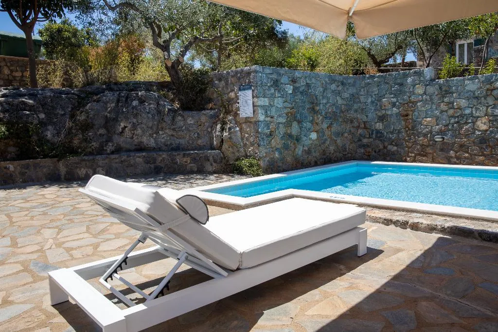 VILLA WITH PRIVATE POOL Room, Searocks Exclusive Village, Kalamata