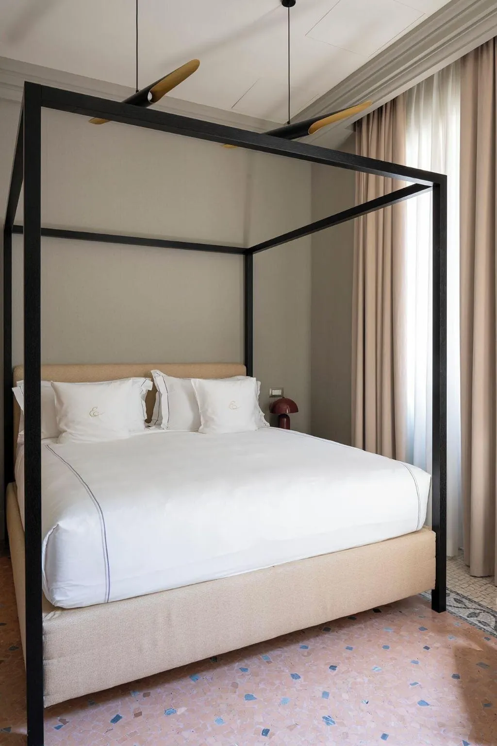 Room, Elizabeth Unique Apartments, Rome