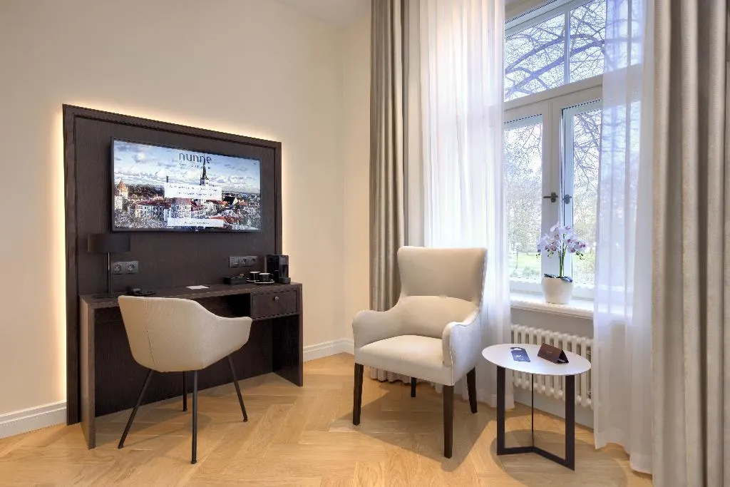 DOUBLE DELUXE Room, Nunne Boutique Hotel, Tallinn