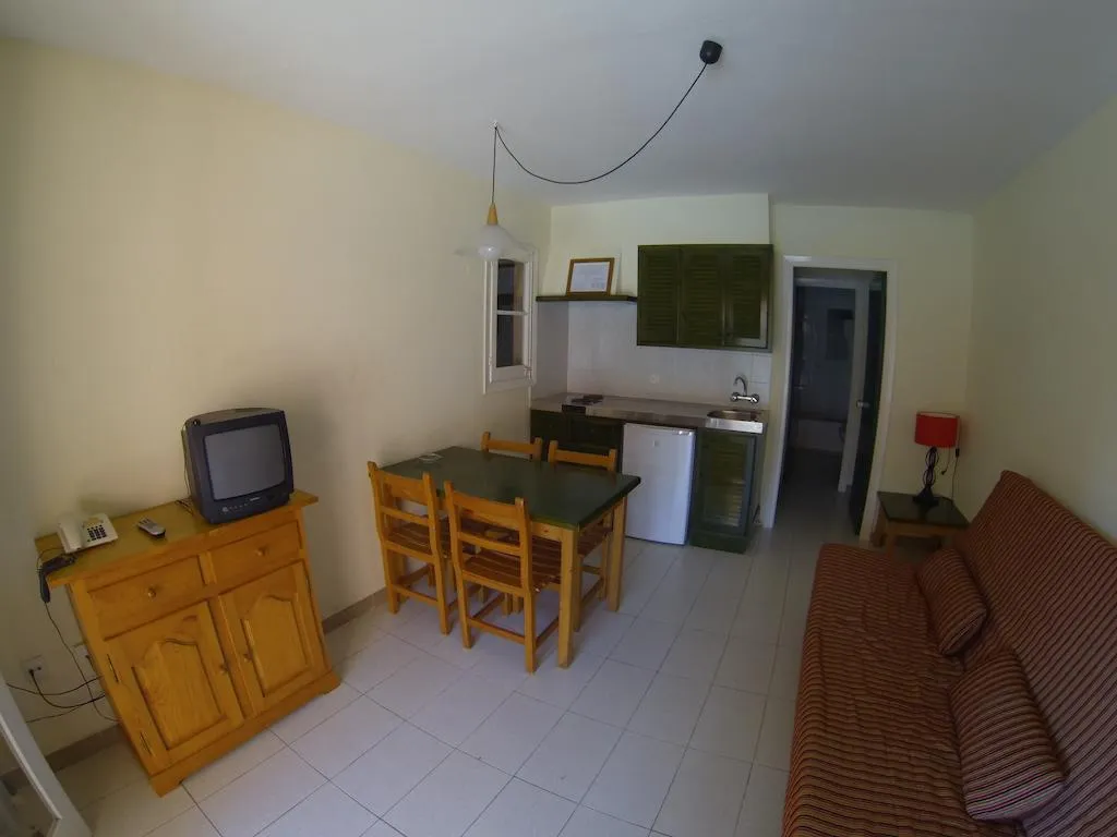 APARTMENT TWO BEDROOMS Room, Apartamentos Club Andria, Majorca