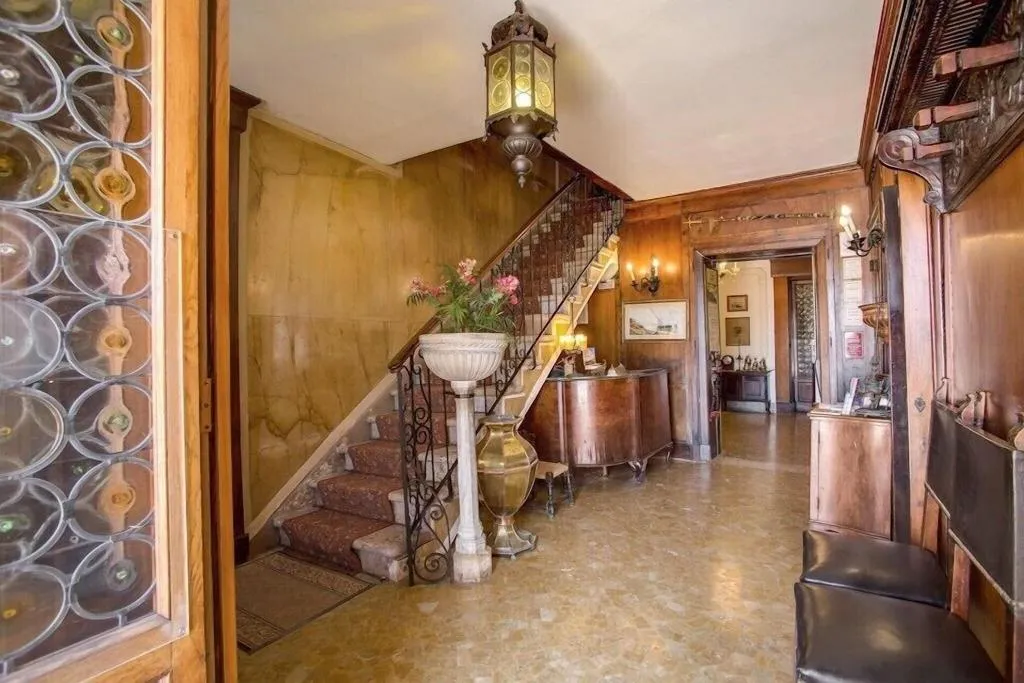 Lobby, Pensione Seguso, Venice