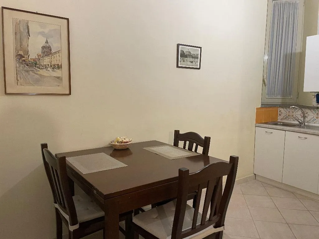 APARTMENT ECONOMY Room, Case Così Apartments Napoli, Naples