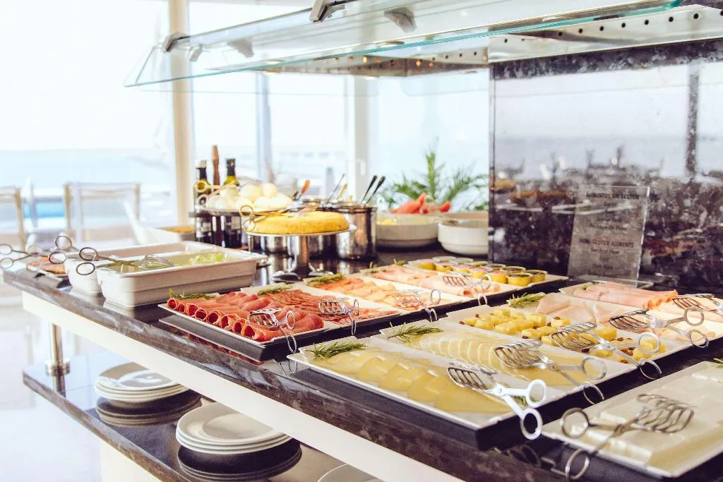 Restaurant, Suit d M correct code to use 3695, Costa Blanca