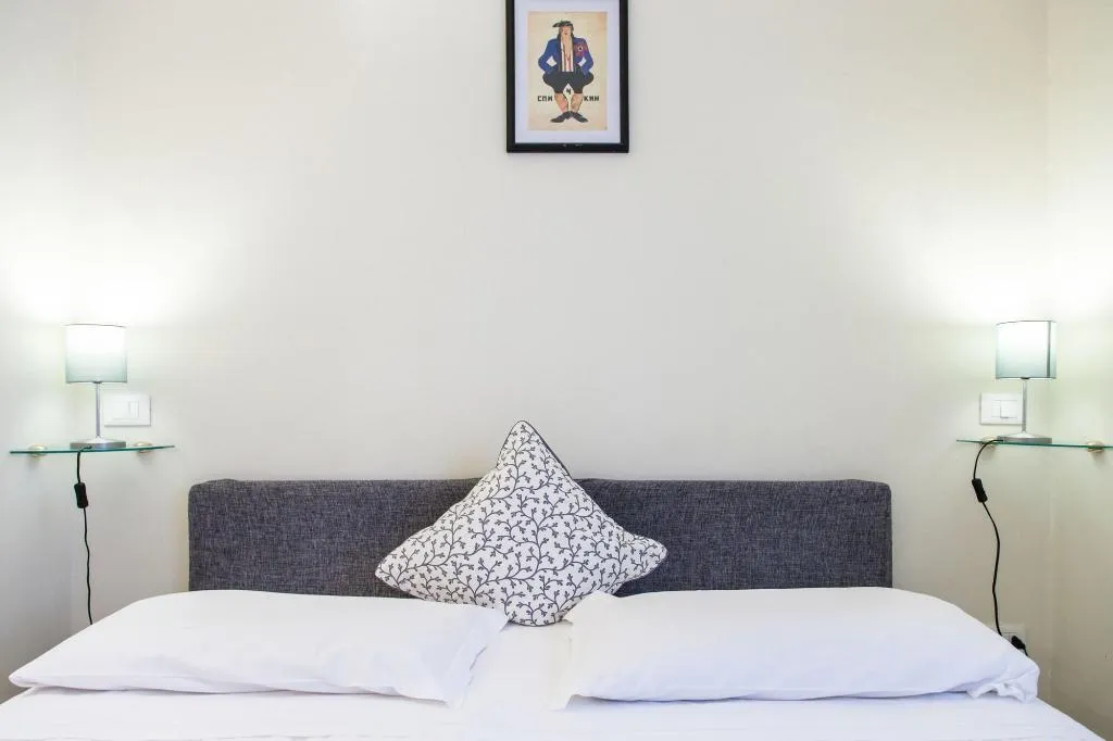 Room, Bed & Bed Cassia, Florence