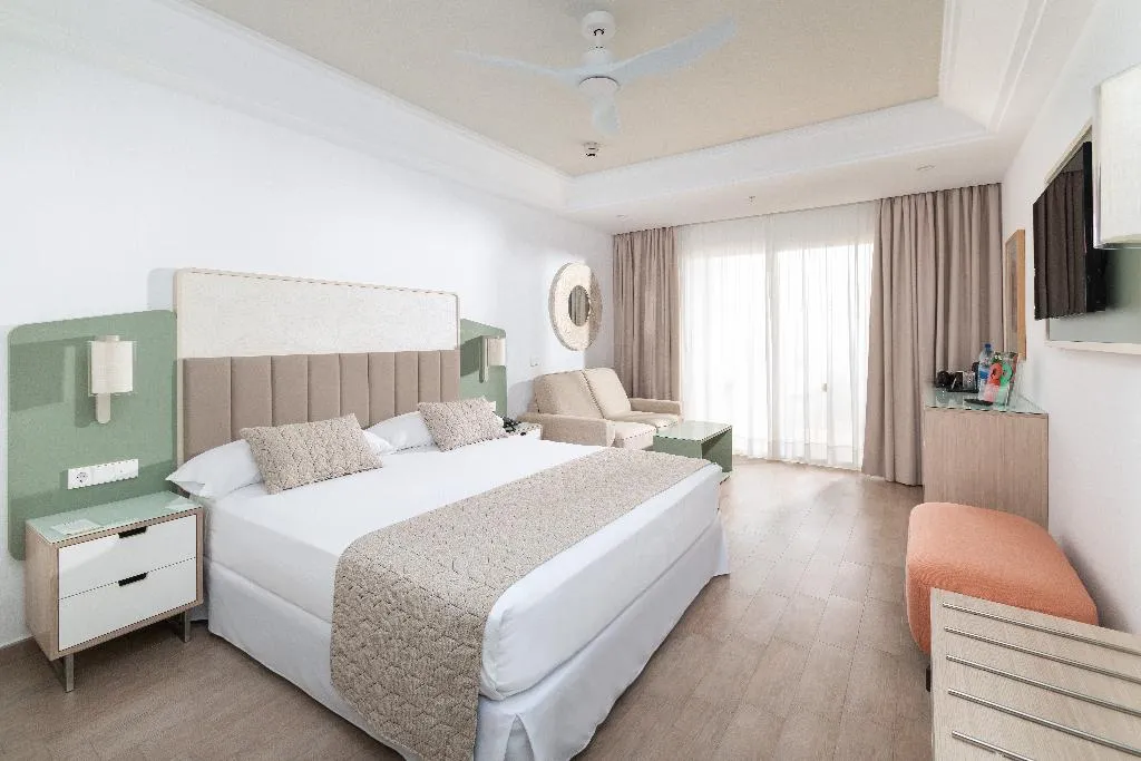 Double or Twin STANDARD Room, Hotel Riu Gran Canaria - All Inclusive, Gran Canaria
