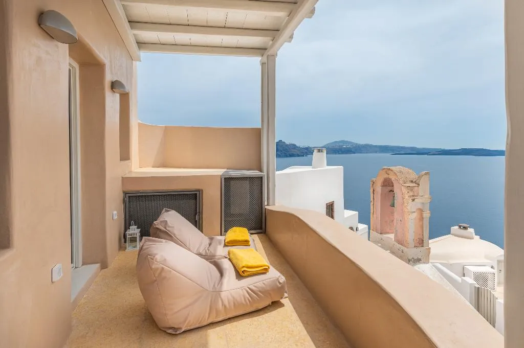 VILLA EXECUTIVE Room, Armeni Luxury Villas, Santorini