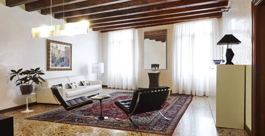 APARTMENT CITY VIEW ONE BEDROOM Room, Palazzo Paruta, Venice
