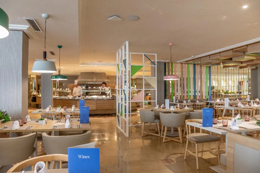 Restaurant, Zafiro Bahia, Majorca