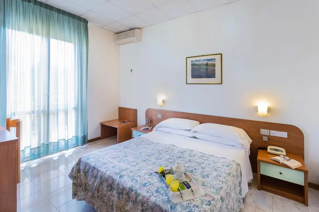 DOUBLE STANDARD Room, La Darsena, Perugia