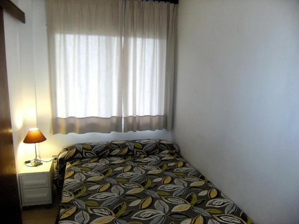 APARTMENT CAPACITY 6 TWO BEDROOMS Room, Medes Park, Costa Brava