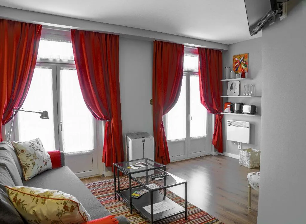 Room, Downtown Flats, Lisbon