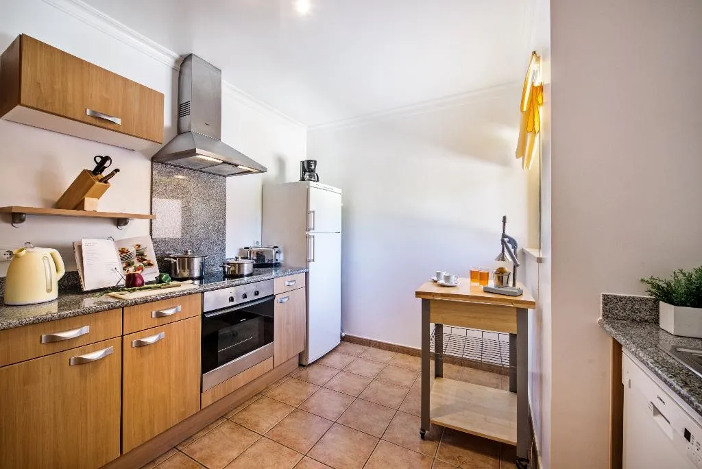VILLA TWO BEDROOMS Room, Jardim da Meia Praia, Algarve