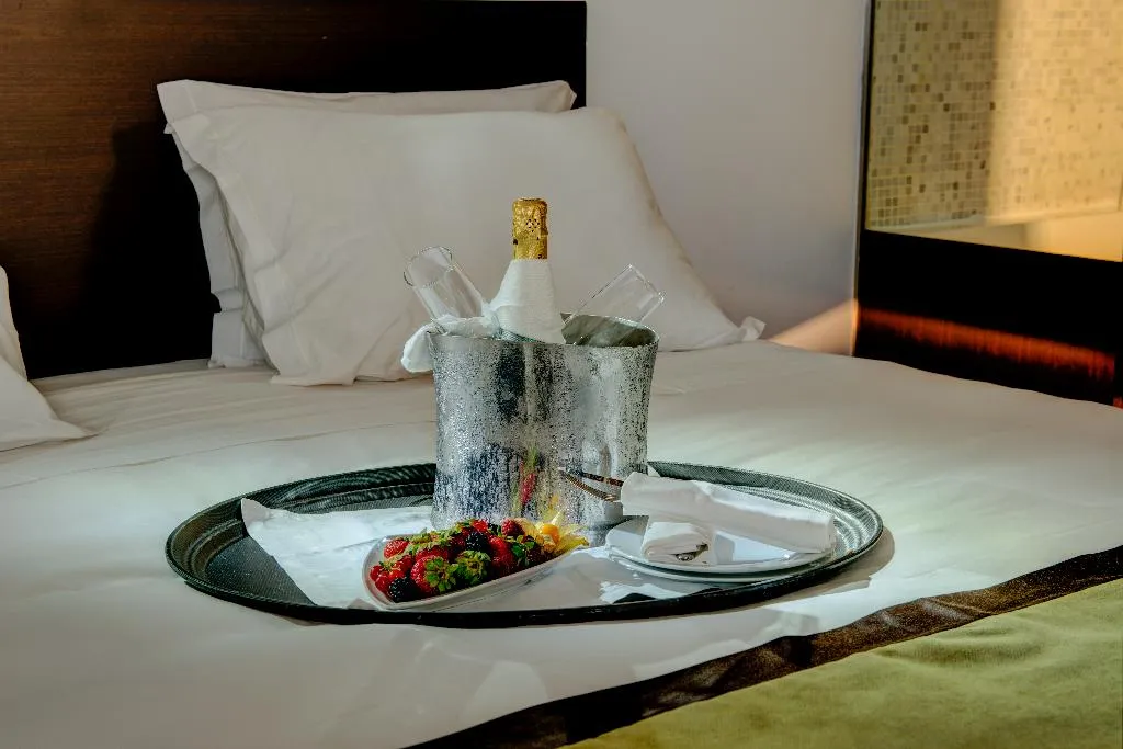 TWIN STANDARD Room, VIP Grand Lisboa, Lisbon
