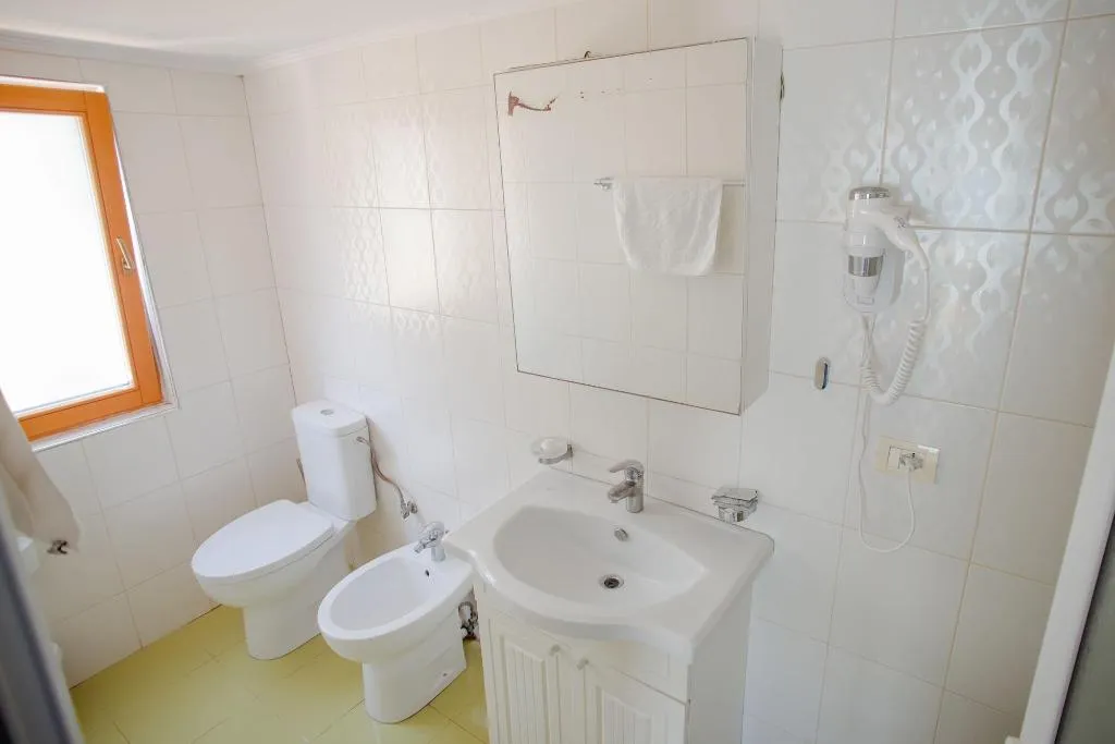 Room, Drymades Inn Resort, Kavaje