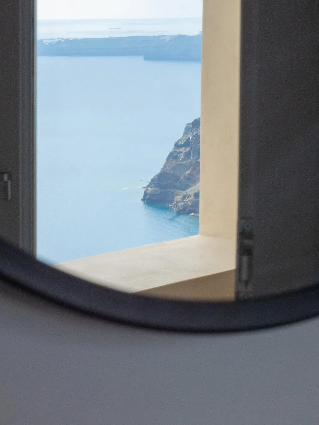 SUITE EXECUTIVE Room, Caldera Cliff Illusion Suites, Santorini
