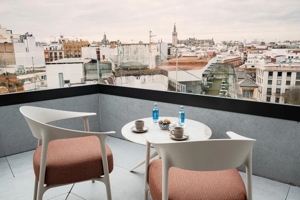 JUNIOR SUITE WITH TERRACE Room, Sercotel Sevilla Don Luciano, Seville