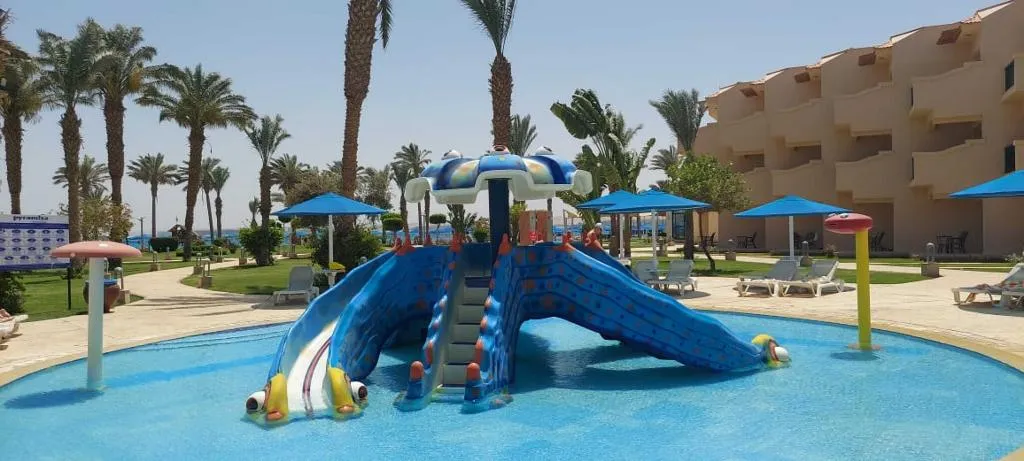 Pool, Pyramisa Beach Resort Sahl Hasheesh, Red Sea Riviera