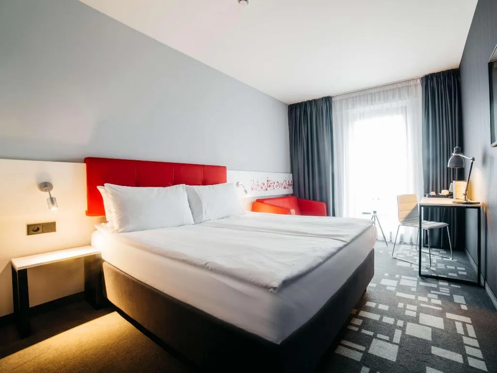 Room, Q Hotel Krakow, Krakow