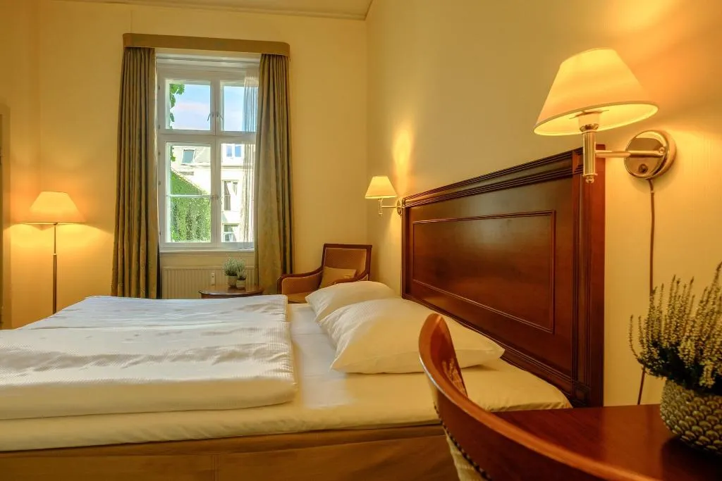 Room, Four Points Flex by Sheraton Prindsen Roskilde, Copenhagen