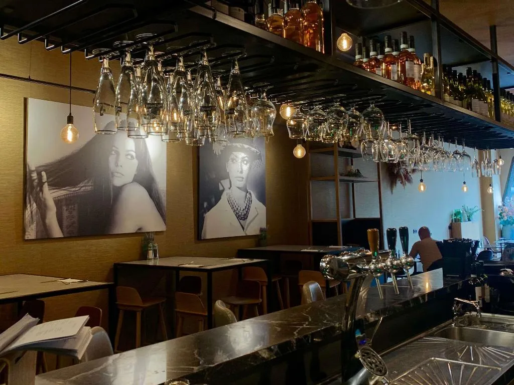 Bar, Swissotel Amsterdam, Amsterdam