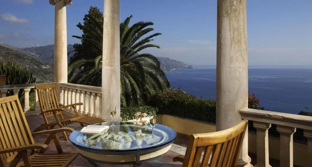 Terrace, Grand Hotel Miramare, Taormina