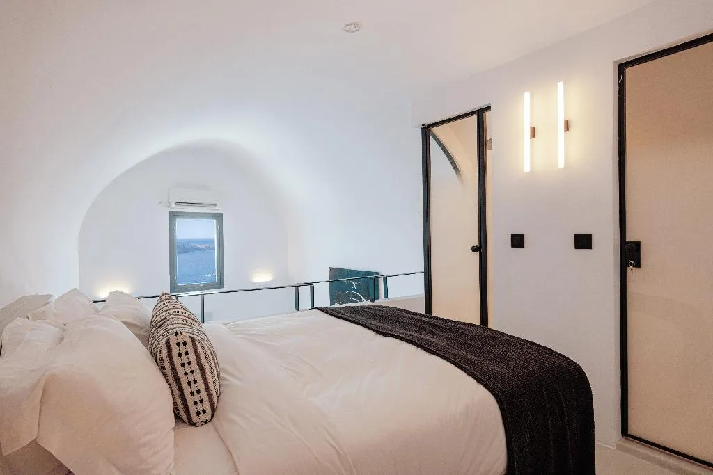 DOUBLE JAPANESE ROOM WITH VIEWS Room, IKIES Santorini, Santorini