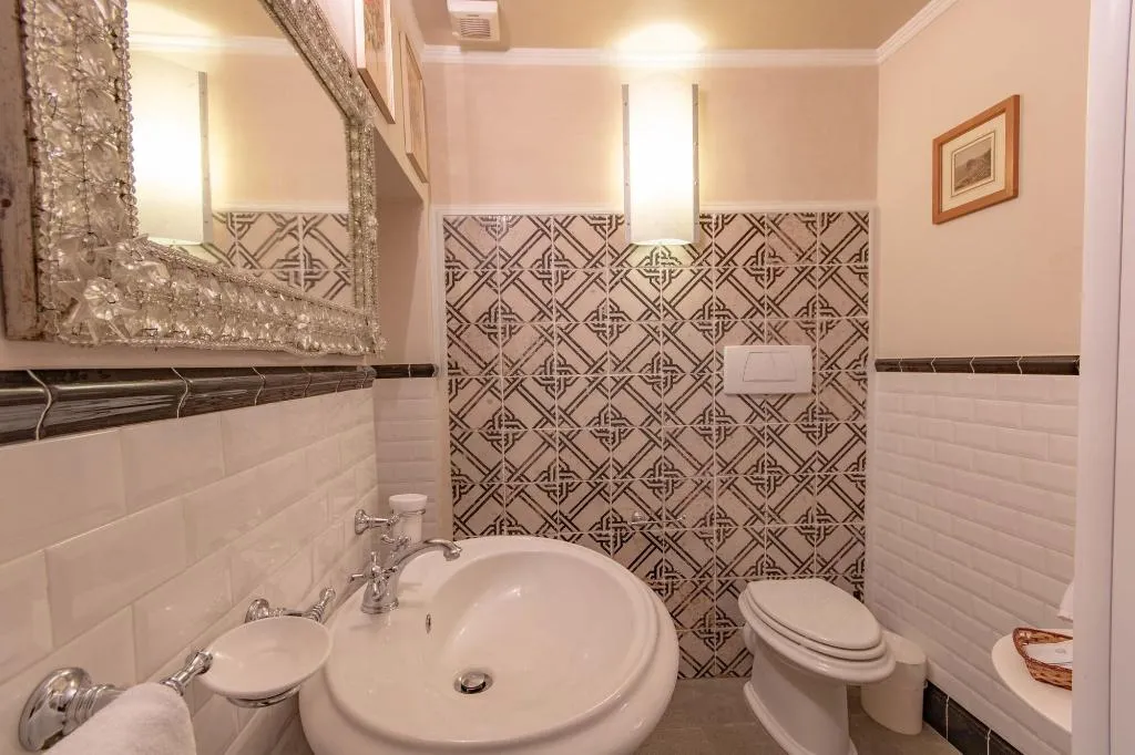 Room, Relais Grand Tour & Grand Tour Suites, Florence