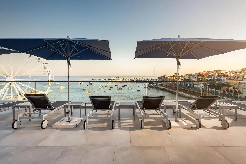 Terrace, Hotel Baía, Lisbon
