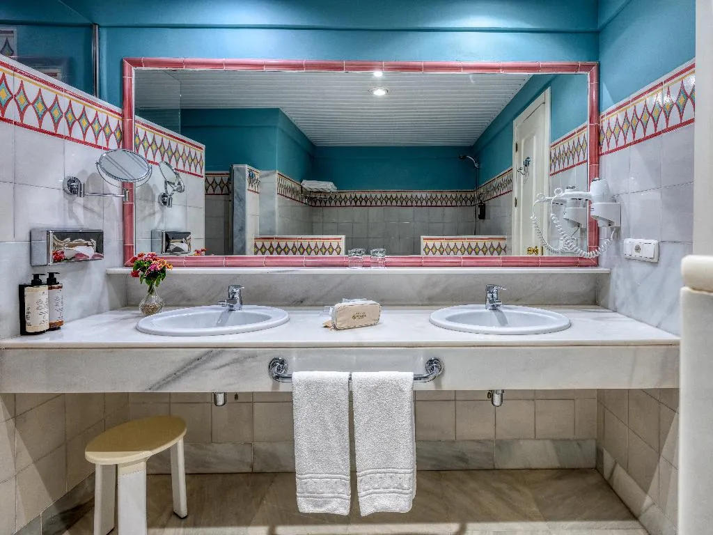 JUNIOR SUITE STANDARD Room, AZZ Guadacorte Campo de Gibraltar, Costa De La Luz