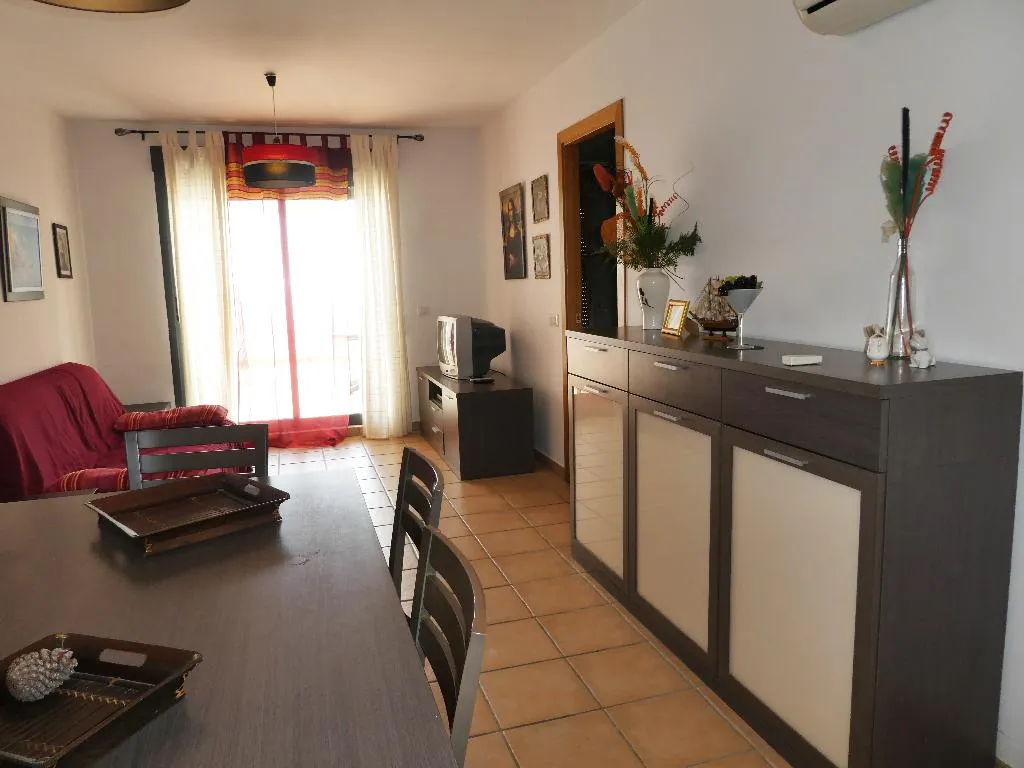 APARTMENT CAPACITY 6 TWO BEDROOMS Room, Apartamentos Font Nova 3000, Valencia