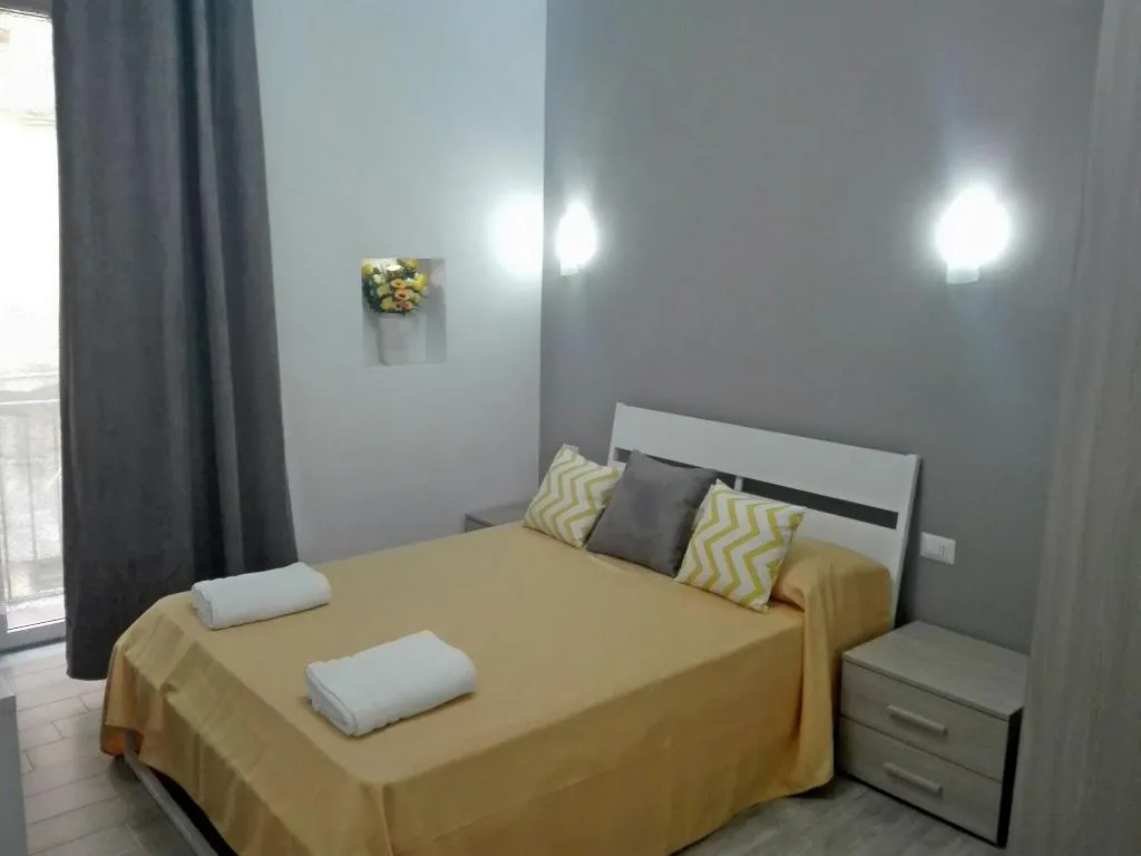 Room, Lotus Roma, Rome