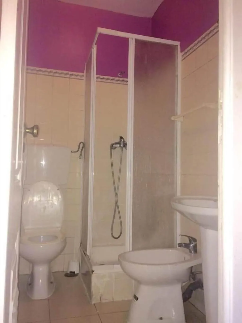 Room, Private Accommodation Hostel, Lisbon
