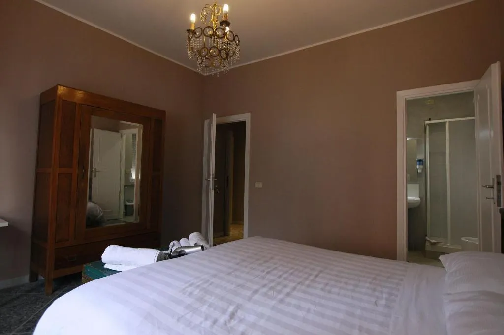 Room, B&B Roma Talenti, Rome