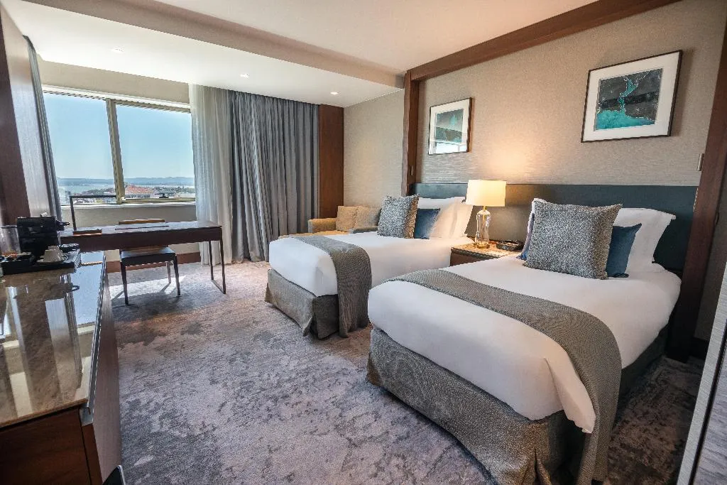 TWIN CLASSIC Room, InterContinental Lisbon, Lisbon