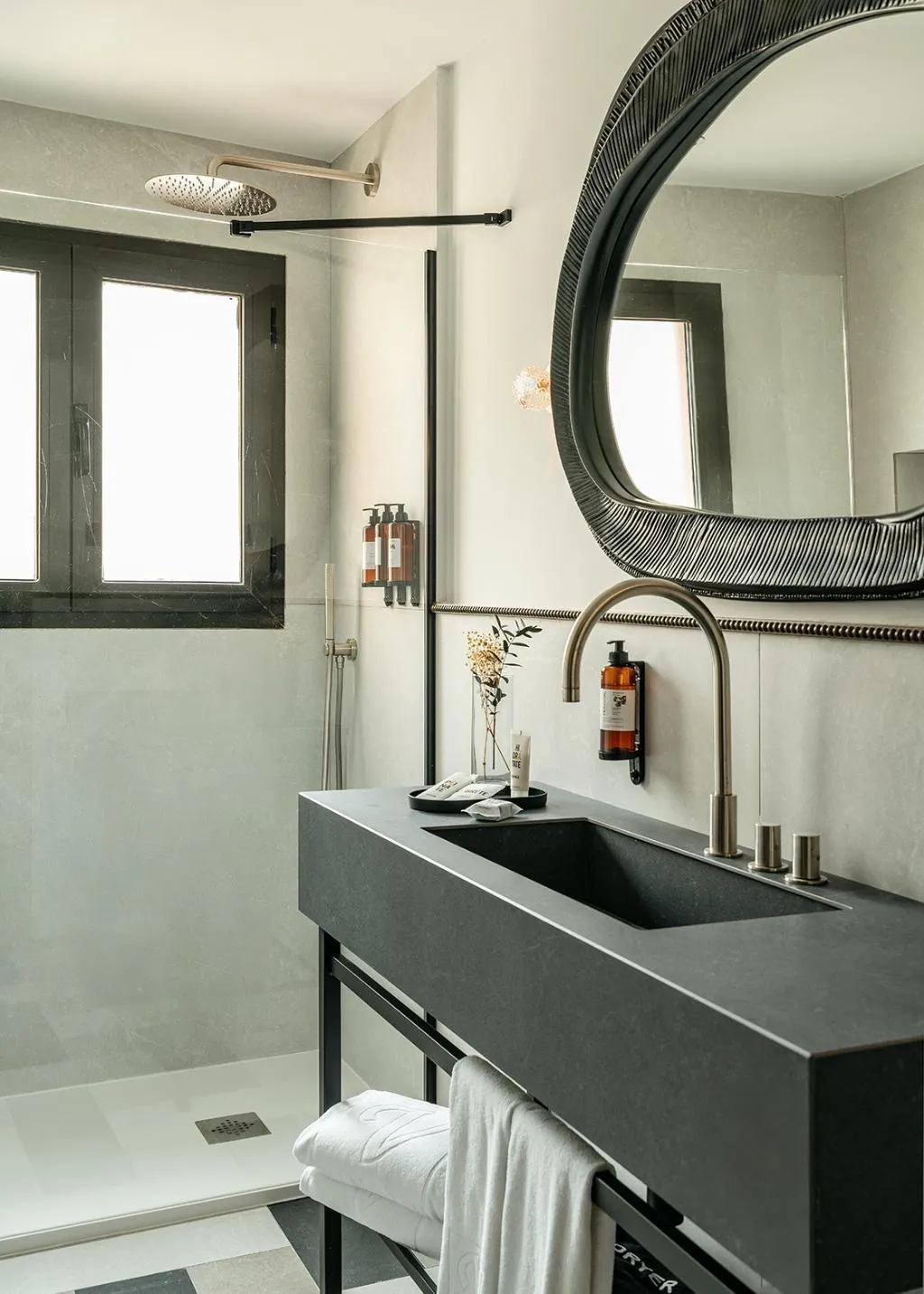 Double or Twin DELUXE Room, Vincci Soho, Madrid