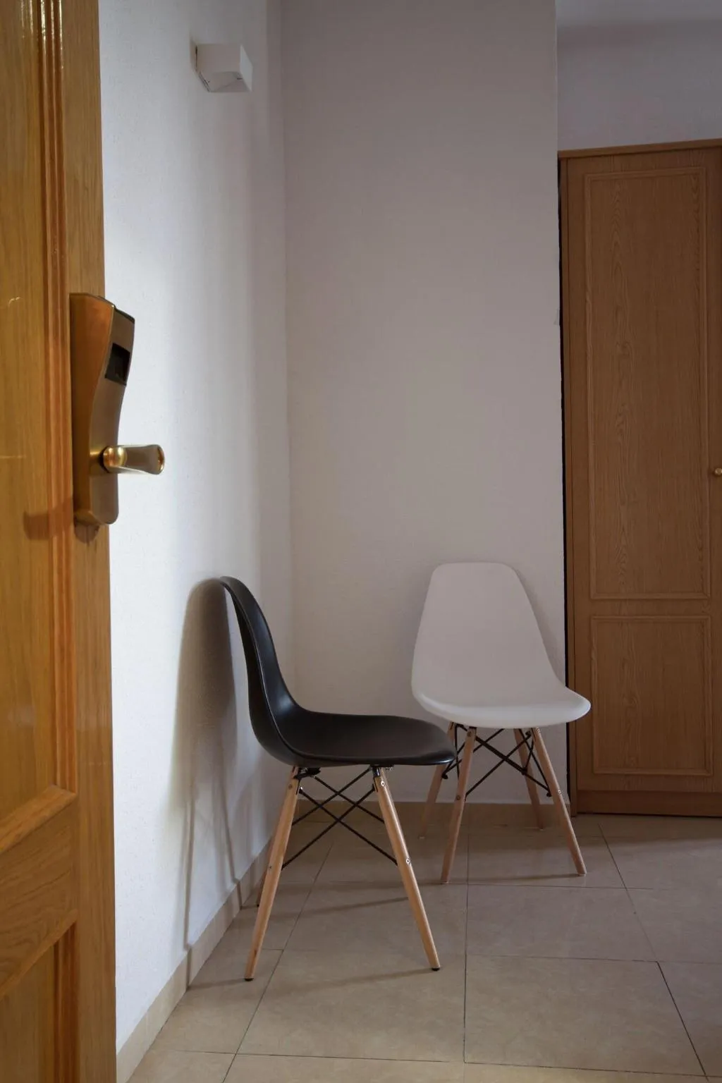 Room, Josefina Hostal, Madrid